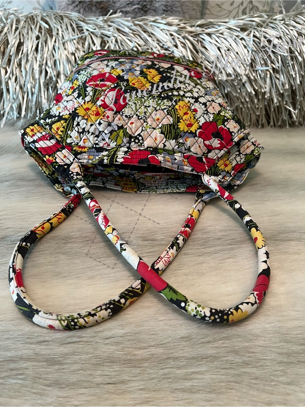 VERA BRADLEY Poppy Flelds 2010 Angle Tote Red Green Floral Y2K - Picture 8 of 13